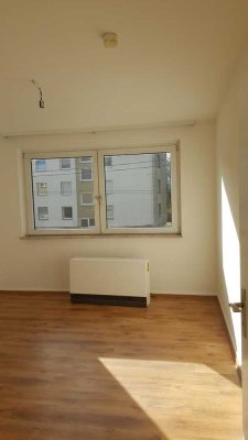Charmante 3-Zimmer-Wohnung mit Blick ins Grüne – ideal für Singles oder Paare!
