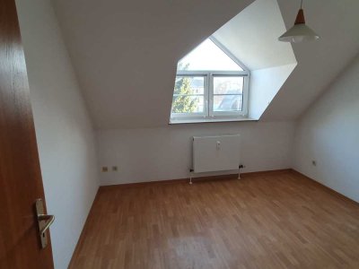 sonnige 2 Zimmer Apartment in Jößnitz