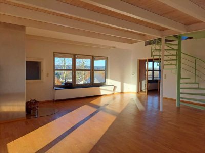 Zentrale helle 3,5-Zimmer-Wohnung mit Terrasse in Konzen