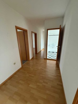 Helle 2,5-Zimmer Dachgeschosswohnung in Kiel-Brunswik
