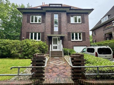 Stilvolle Altbauwohnung mit zwei Balkonen im Villenviertel von Wilhelmshaven