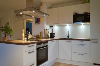 Freundliche und helle 3-Zimmer-Wohnung mit Balkon und Einbauküche nahe Hauptbahnhof und Innenstadt