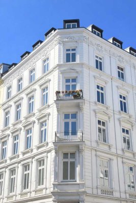 *** NEU -  Alsterblick - Über den Dächern St. Georg´s  - 2-ZI-DG-WOHNUNG ***