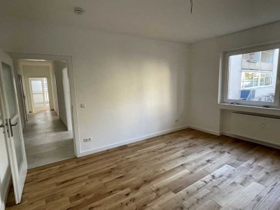 Renovierte, helle Wohnung in bester Lage!