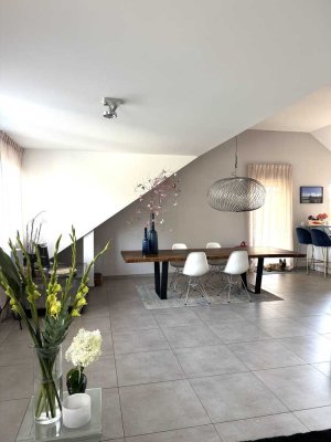 Exklusive 4,5-Zimmer-Wohnung mit Skyline-Blick am Lerchersbergring