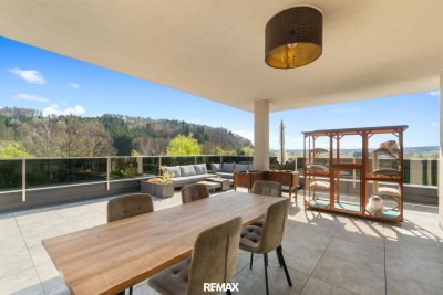 Penthouse-Flair über den Dächern von Wolfsberg im Schwarzautal mit beeindruckender Dachterrasse