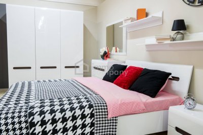 Moderne 1-Zimmer Anlegerwohnung mit Garage!