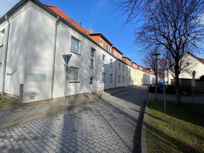 Gemütliche 2-Zimmer-Wohnung mit neuen Böden in Stralsund