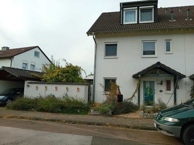 Ansprechende und gepflegte 5-Raum-Doppelhaushälfte in Leverkusen Schlebusch