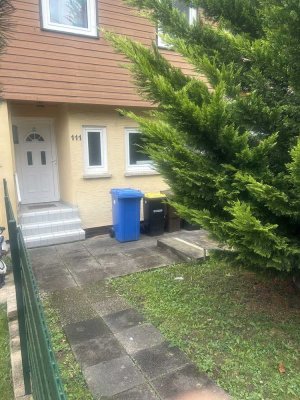 Charmantes Haus mit 4 Zimmern und 250 m² Grundstück in Pforzheim-Würm