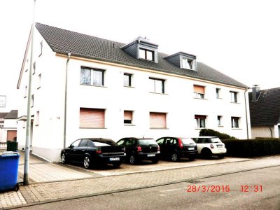 Schicke, renovierte 2-Zimmer Wohnung in Rheindorf - Süd