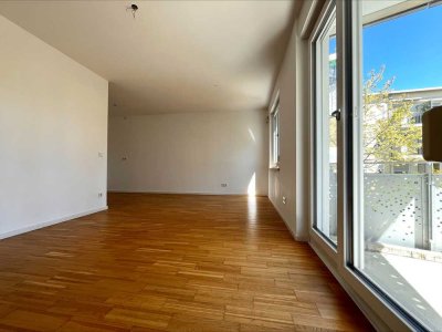 Moderne 2-Zimmer Wohnung mit Balkon in München