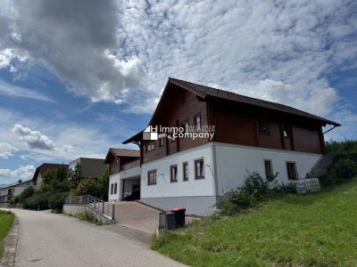 Preisreduktion!! Großzügiges Wohnhaus und Office, top gepflegt! In 9 Minuten am Attersee!