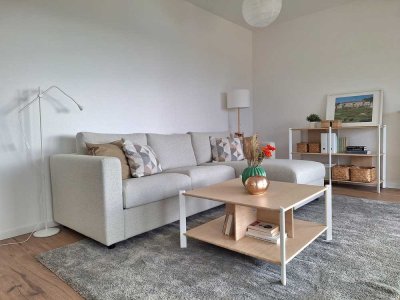 Lichtdurchflutete 4-Zimmer Wohnung mit Garten