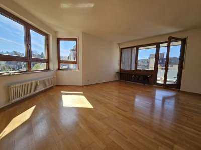 Frisch sanierte Wohnung mit Loggia in Toplage in Korntal-Münchingen