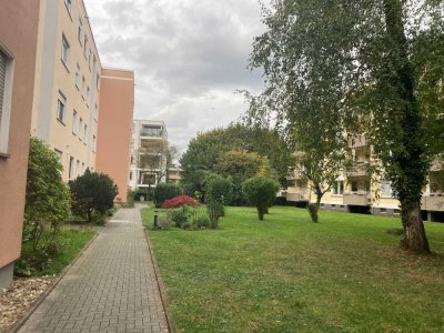 Voll möblierte, gepflegte 2-Zimmer-Wohnung in Wiesbaden-Biebrich