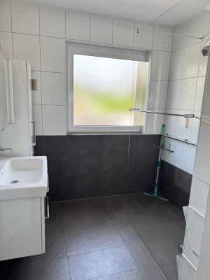 Schöne 3-Zimmer-Wohnung mit Balkon und EBK in ruhiger Lage von Kemnat