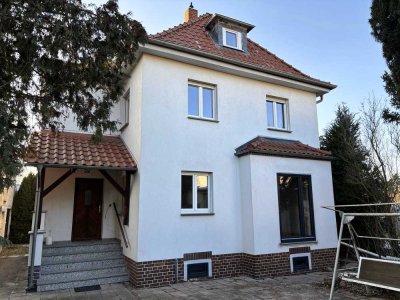 Einfamilienhaus, 5-Zimmer in Leipzig Grünau-Siedlung, Erstbezug nach Sanierung, ruhige Wohnlage
