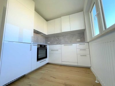 Frei, perfekt saniert, perfekt geschnitten, sonniger Balkon mit tollem Bergblick, prov.-frei