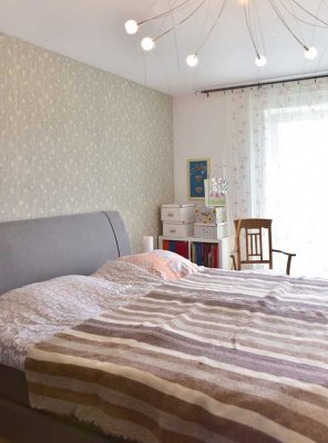 Schoenes 4,5-Zimmer-Reihenhaus vollmoebliert fuer ein Jahr