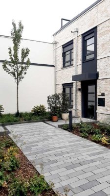 Weihnachten im neuen Zuhause! 4-Zi. Stadthaus mit Garten im grünen Atriumhof!