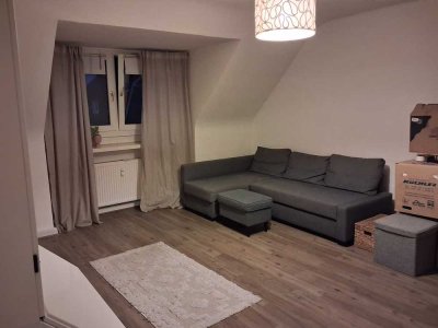 2-Zimmer-Dachgeschosswohnung