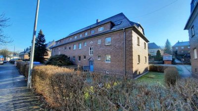 Schicke Dachgeschoßwohnung mit sonnigem Balkon