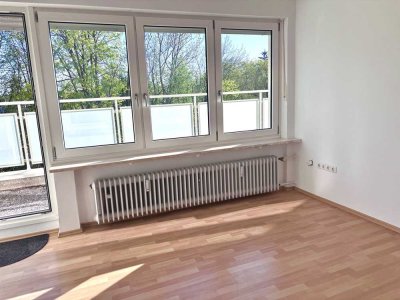Sonnige 2-Zimmer-Dachterrassenwohnung in München-Pasing