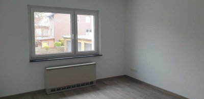 Hübsche, sanierte 3-Zimmer-Erdgeschoss-Wohnung in Langenhagen-Kaltenweide