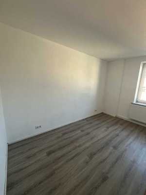 Ansprechende 2-Zimmer-Wohnung in Thalheim/Erzgebirge