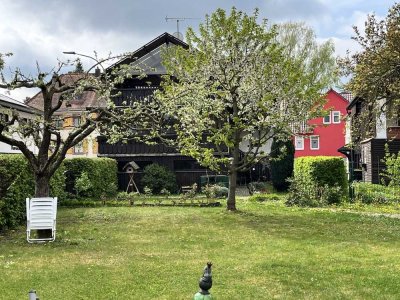 3-Zimmer Wohnung mit großer Dachterrasse und Gartenmitbenutzung