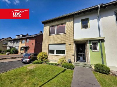 Bergheim-Oberaußem! Moderne, geräumige Doppelhaushälfte mit Traumgarten!