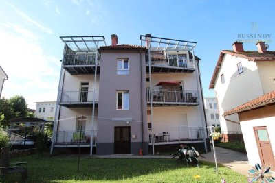 Zentrales Leben mit Balkon