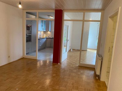 Südstadt renovierte 3,5-Zimmer-Wohnung mit Balkon und EBK in Villingen-Schwenningen
