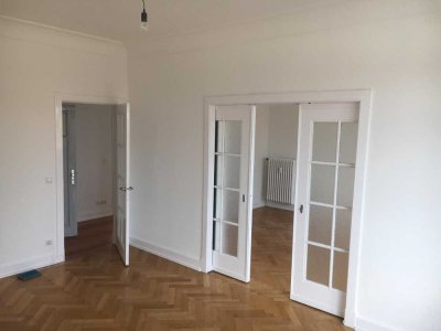 Sanierte 3,5-Zimmer-Altbauwohnung in Hamburg Winterhude