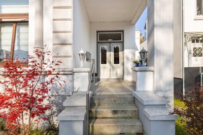 Stilvolle & Großzügige Maisonette-Wohnung in zentraler Villenlage von Schleswig