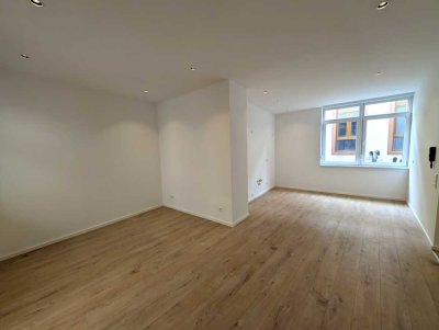 Kernsanierte 3-Zi.-Wohnung mit Terrasse