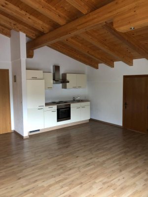 Gemütliche Dachgeschosswohnung in Wörgl zu vermieten!