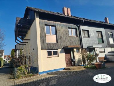 Geräumiges Reiheneckhaus für die große Familie mit Garten, Garage und 2 Stellplätzen in ruhiger Lage