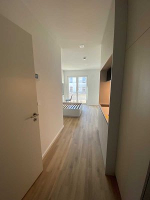 DÖRNBERG Campus*für Studenten* möbliertes Appartement mit TG-Stellplatz und Terrasse