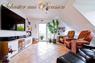 Schuster aus Preussen - unvermietete, exklusive 3 Zimmer Dachgeschoss - Maisonette in Hohenschönh...
