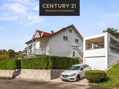 Familientraum mit Garage u. Carport – Stilvolle DHH mit ELW in Rheinfelden-Vogelsang