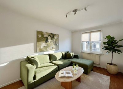 C H A R M A N T E 2-Zimmer Wohnung + ca. 44m² WFL + Gartennutzung + Top Grundriss + EG + Einbauküche + Absolute Ruhelage
