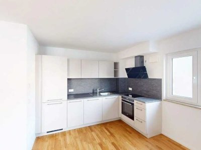 2,5-Zimmer Luxus-Wohnung mit Balkon im 1. OG in Nürnberg-Thon