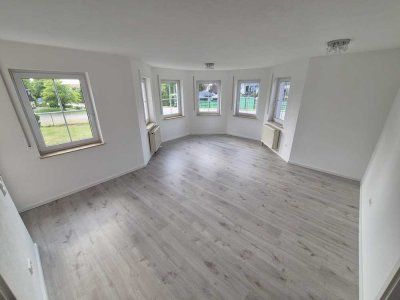 schöne 2-Zimmer-Wohnung mit Balkon in Wallhausen
