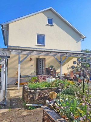 Liebevoll gepflegtes Einfamilienhaus mit großem Garten