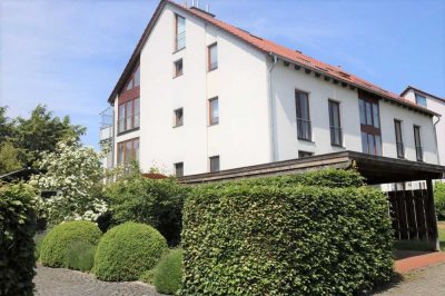 BI-Jöllenbeck Großzügige  Eigentumswohnung in ausgesprochen ruhiger Wohnlage im Grünen