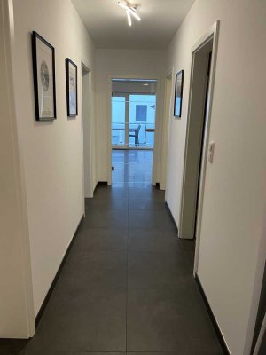 Moderne 4-Zimmer-Wohnung mit Einbauküche & Stellplätzen – Ihr neues Zuhause wartet!