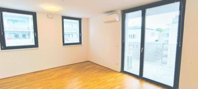 Hervorragend geschnittene, moderne neuwertige 2-Zimmer-Wohnung mit Balkon und Klimaanlage im 23. Bezirk zur Langzeitmiete. Energieeffizienzklasse A – günstige Instandhaltung! Provisionsfrei!
