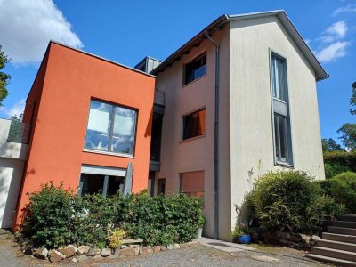 Repräsentatives Architektenhaus für ein oder zwei Familien in Lotte-Büren